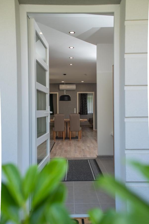 Twins Apartman Hévíz Exterior foto