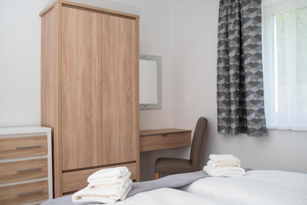 Twins Apartman Hévíz Exterior foto